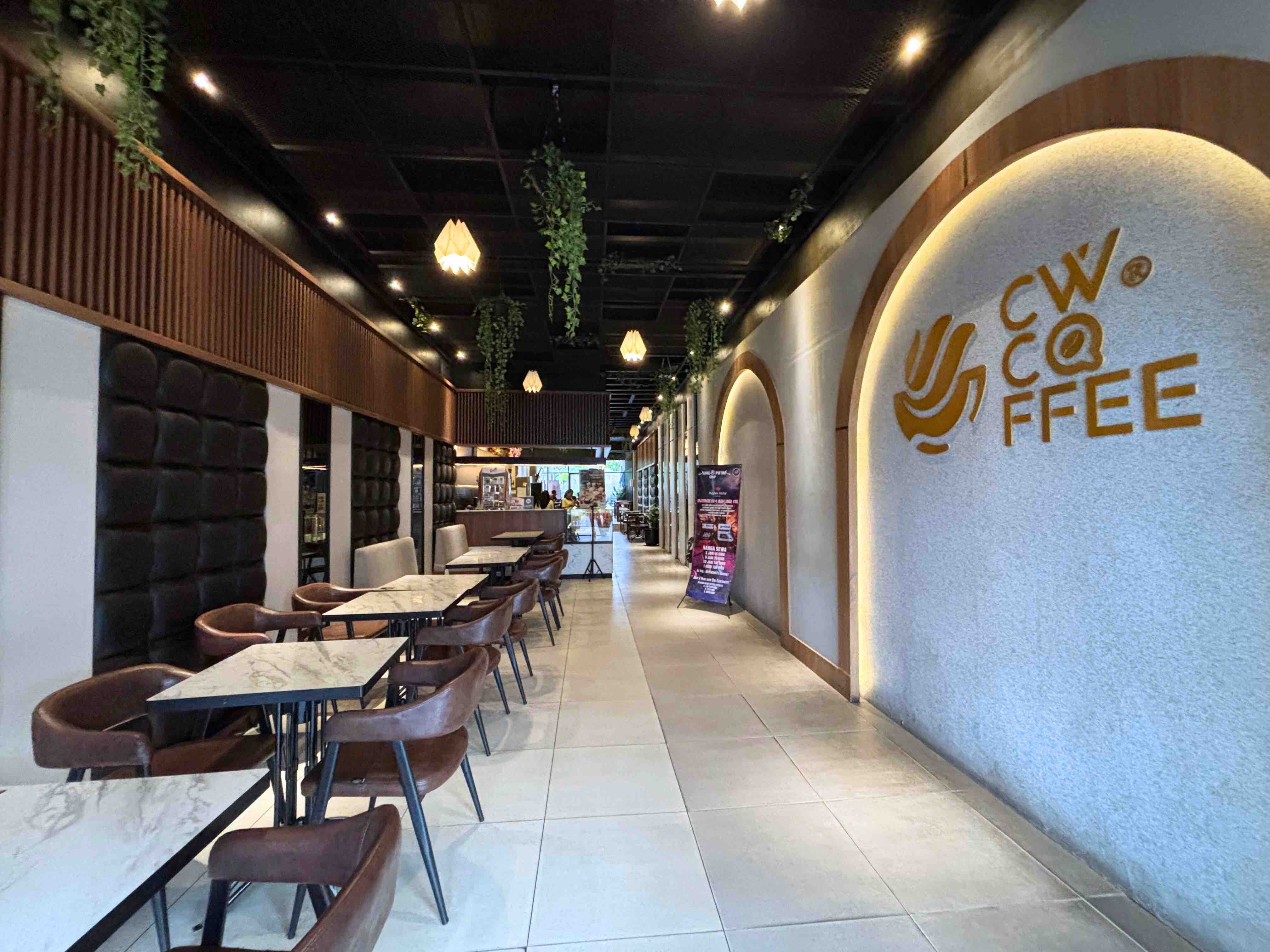 CW COFFEE & EATERY SINGKAWANG