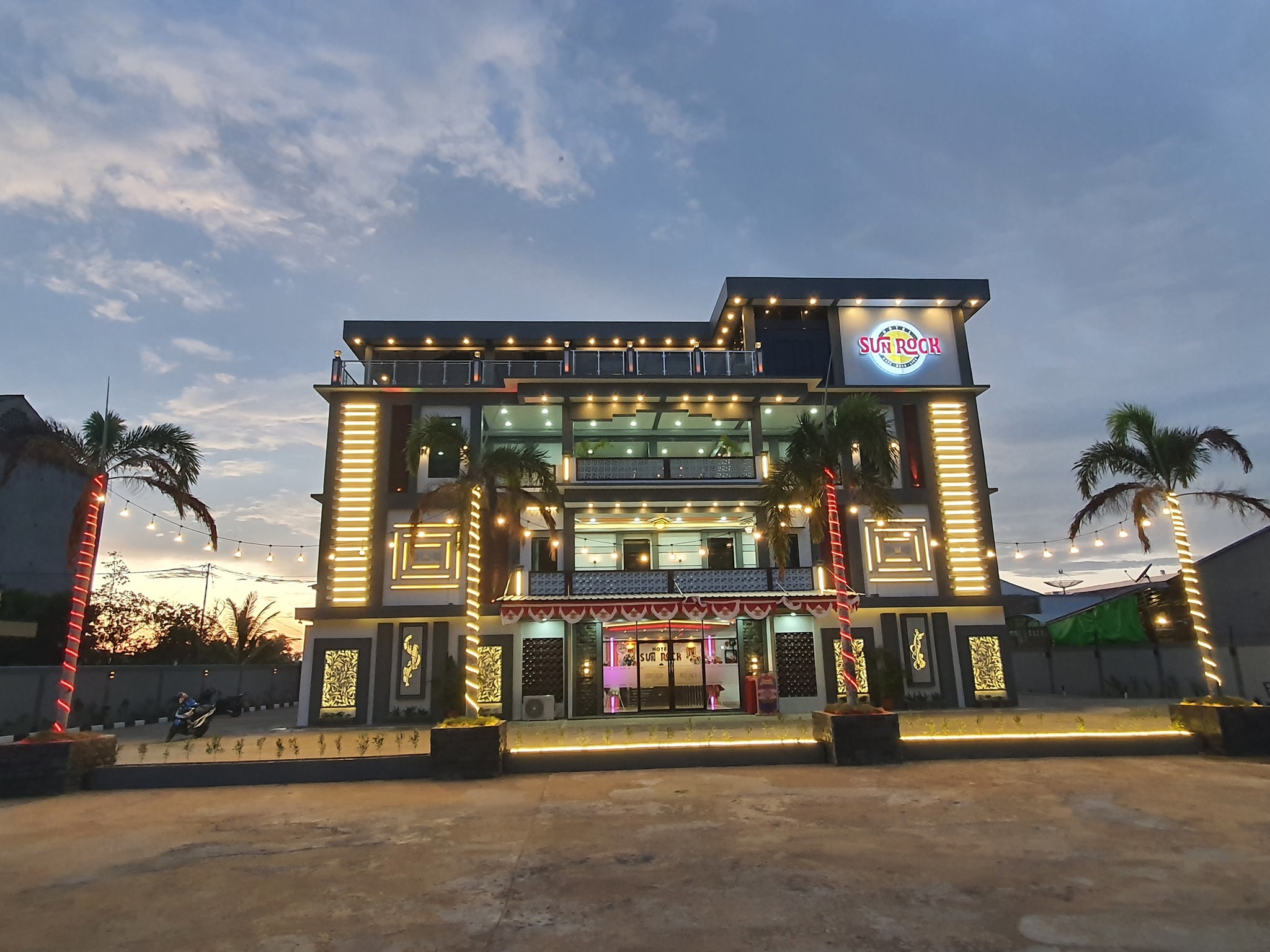 HOTEL SUNROCK SINGKAWANG