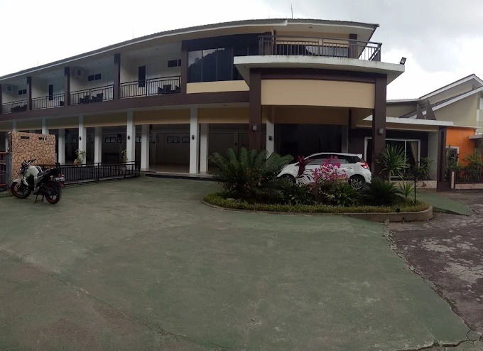 LE MEDINA HOTEL BY TAMAN SARI SINGKAWANG